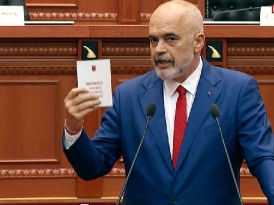 PD BOJKOTOI FOLTOREN/ Rama vjen në Kuvend: Me të keq e me përdorimin e forcës me ne s’keni fituar asnjëherë dhe s’do…