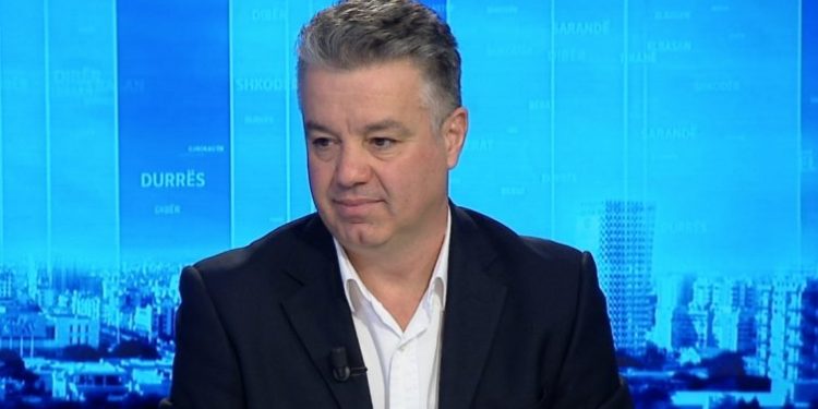 PËRJASHTIMI I BERISHËS/ Bozdo: Basha shkeli statutin, të dorëhiqet. PD në krizën më…