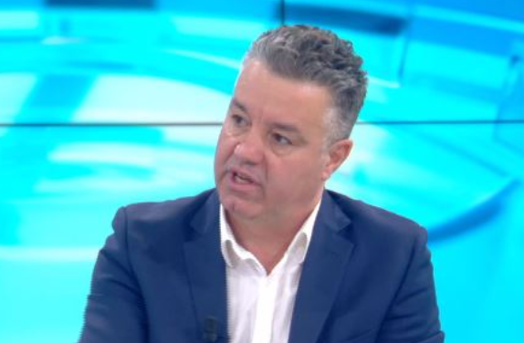 “DUHET NJË OPOZITË NDRYSHE”/ Enno Bozdo: Berisha e ka mbyllur ciklin e tij, kemi nevojë të pjellim një tjetër lloj opozite