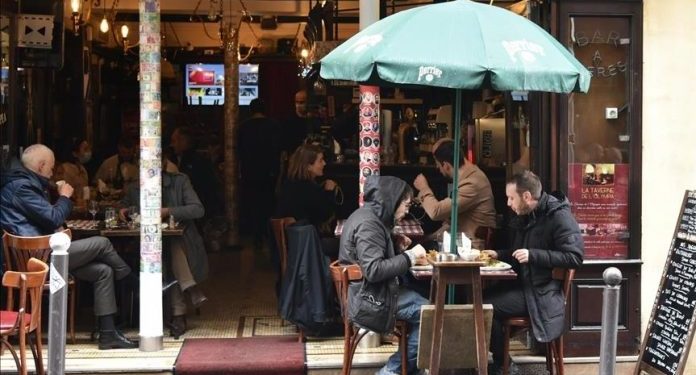 COVID-19 NË FRANCË/ Regjistrohen mbi 13 000 raste të reja në 24 orët e fundit