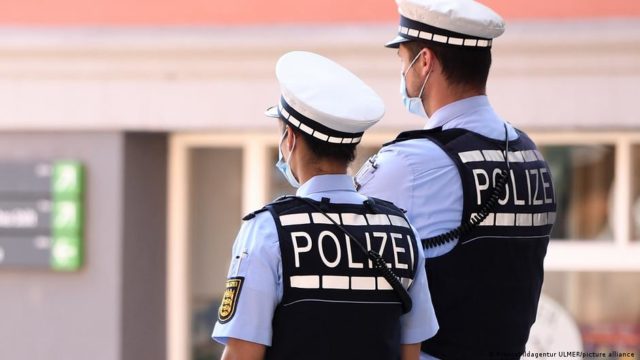 E RËNDË NË GJERMANI/ Refuzoi t’i shërbente pa vendosur maskën, 49-vjeçari revoltohet dhe vret të riun…