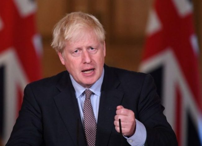 SITUATA NË AFGANISTAN/ Johnson: Mbi 300 qytetarë presin të evakuohen në Mbretërinë e Bashkuar
