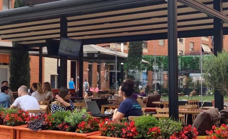 KOSOVA FORCON MASAT/ Vitia: Nga e hëna nuk lejohet hyrja në lokale pa certifikatën e vaksinimit…