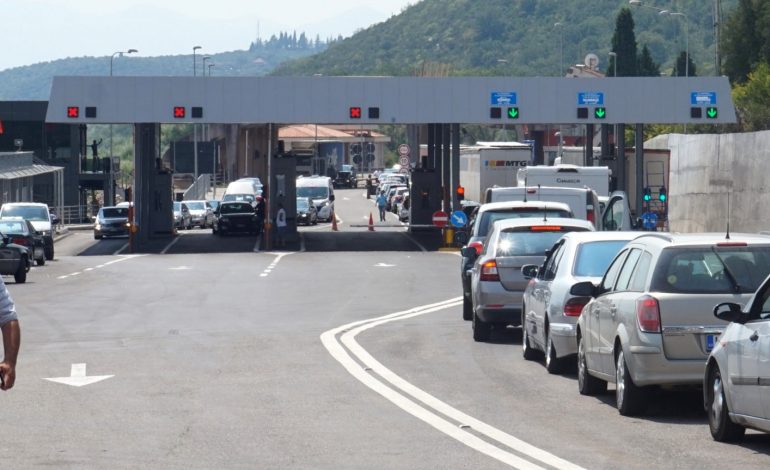 RRITJA E RASTEVE/ Duke nisur nga 14 shtatori Mali i Zi aplikon masa të reja nga udhëtarët që nisen nga Shqipëria