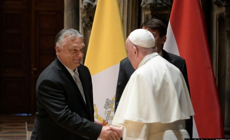 “ATI I SHENJTË MA BËRI TË QARTË…”/ Orban: Takimi me Papën më inkurajoi që të mbroj vlerat e familjes