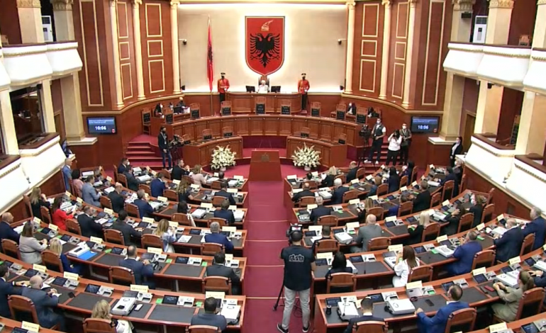 LIVE NGA KUVENDI/ Mblidhet Seanca e parë Plenare e Legjislaturës së X