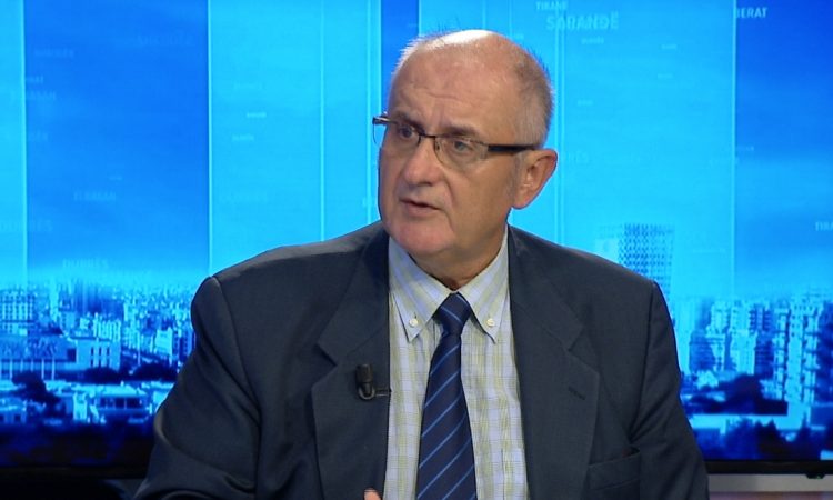 PËRÇARJA PD-LSI? Petrit Vasili: Ja pse nuk e ndjekim Bashën kur ikën nga Kuvendi. Me BERISHËN bashkohemi…