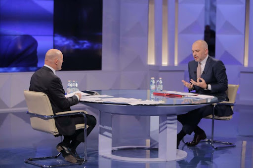 “KLANI DO MARRI 20 GAZETARË AFGANË”/ Rama i drejtohet Fevizut: Merrini një orë e më parë, do ju ngrihet niveli