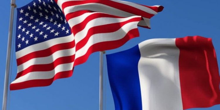 “HAKMARRJA”/ Thellohen tensionet mes Francës dhe Britanisë e SHBA-së, anulohen takimet dypalëshe