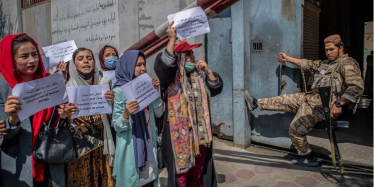 ABUZIME “TË PANUMËRTA”/ Raporti, talebanët akuzohen për shkatërrimin e të drejtave të njeriut në Afganistan