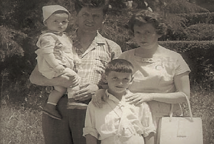 DOSSIER/ Historia tragjike e të dënuarave në burgjet e Enver Hoxhës: Për t’i shpëtuar punës së rëndë sfilitëse, gra dhe vajza të reja, gjymtonin…