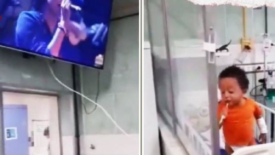 PO BËHET VIRALE/ “Sfidoi” frikën me muzikë, djaloshi këndon mbi krevatin e spitalit ku ishte shtruar në Brazil (VIDEO)