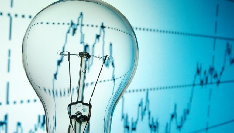 RRITJA E ÇMIMIT TË ENERGJISË/ KE miraton paketën ndihmëse: Qëllimi mbrojtja e konsumatorit…