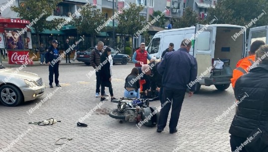 AKSIDENT NË ELBASAN/ Makina përplaset me motorin, dy të plagosur