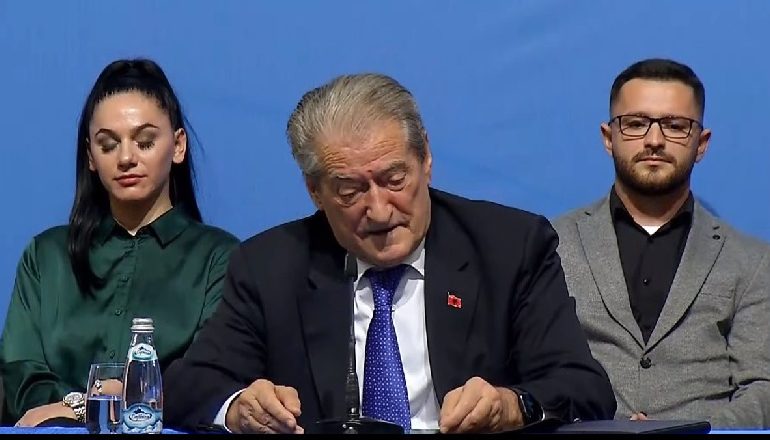 TJETËR GAFË/ Berisha e bën Lulzim Bashën ministër të Brendshëm të PS