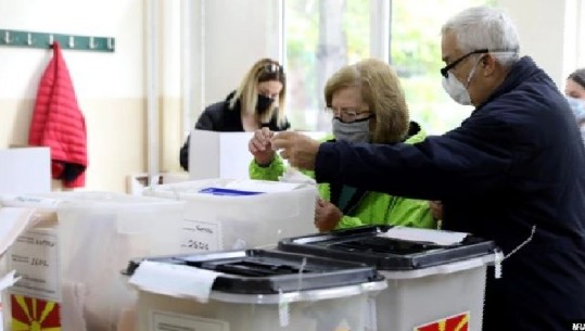 ZGJEDHJET LOKALE NË MAQEDONINË E VERIUT/ Përfundon raundi i dytë, marrin pjesë afërsisht 49% e qytetarëve