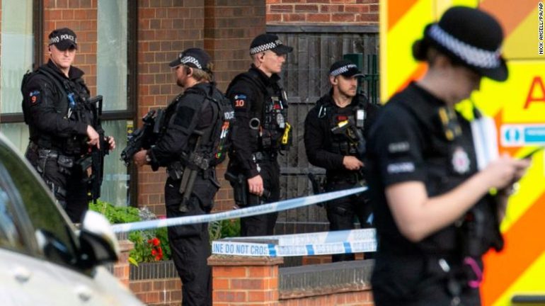 VRASJA E DAVID AMESS NË BRITANI/ Policia e konsideron zyrtarisht si akt terrorist