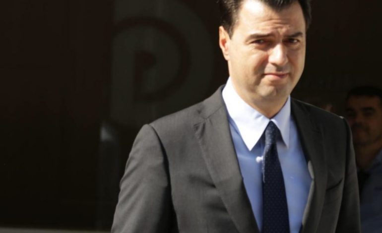 10 pikëpyetjet e Vetingut në politikë sipas Bashës, i pari ikën kreu i PD-së