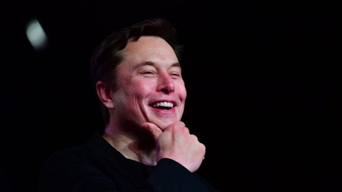 TJETËR “KAPËRCIM” I ÇMENDUR/ Ja çfarë po ndodh me pasurinë e Elon Musk