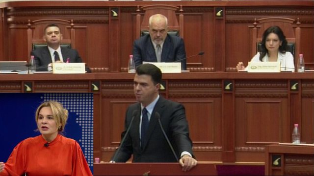 “DO JA HA VESHIN”/ Rama “thumbon” Kryemadhin: Ke qenë aleat me dikë që kafshonte deri dje