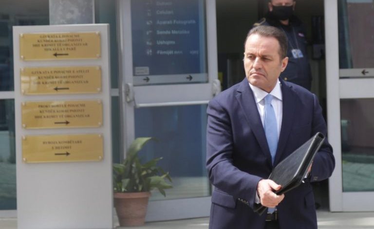 ADRIATIK LLALLA NË KËRKIM NDËRKOMBËTAR/ GJKKO rrëzon kërkesën e avokatit për pezullimin e vendimit