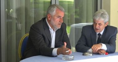 RAUNDI I DYTË I ZGJEDHJEVE/ Partitë shqiptare në Maqedoni të Veriut “bashkojnë forcat”