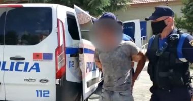 ARRESTOHET 39-VJEÇARI NË KORÇË/ Falsifikoi kontratat me ish-drejtorin dhe ish-specialistin e Postës