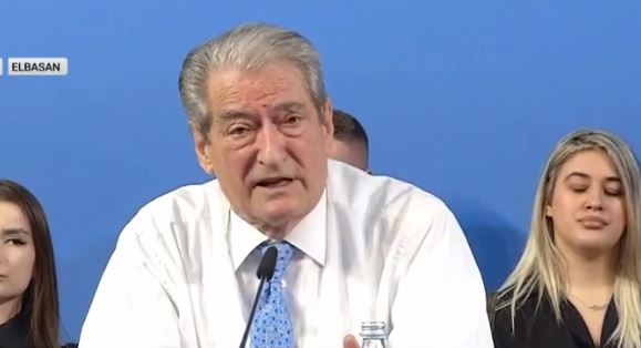 HABIT Berisha: Protesta të fuqishme si më 1990, të përgatitemi për përballje (KËRCËNIMI PËR BASHËN)
