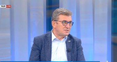 GRUMBULLIMET NË STADIUM/ Brataj: 22 mijë tifozët më pak të rriskuar se studentët në auditore, masat janë në fuqi
