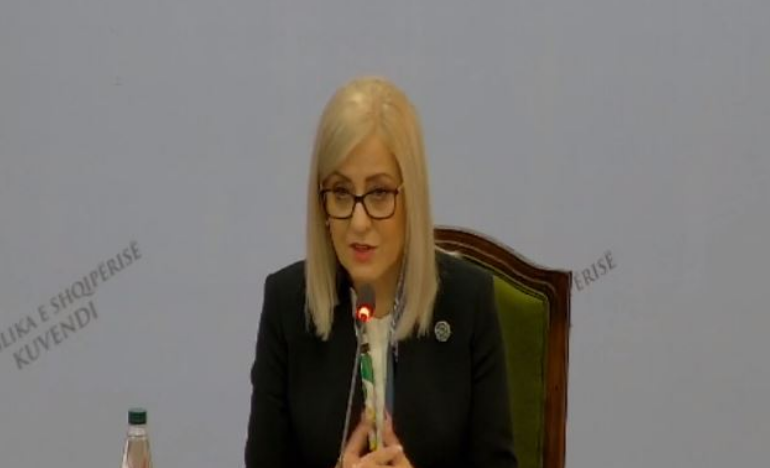U VETËDEKLARUA SI I PD-SË/ Nikolla: Berisha funksionon sot si deputet pa grup parlamentar