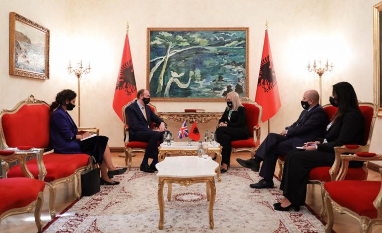 TAKIM ME AMBASADORIN E RI BRITANIK/ Nikolla: Me opozitën pjesë aktive e Kuvendit, reformat do të avancojnë