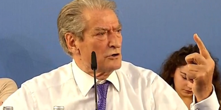 SOT ZHVILLOHET “FOLTORJA” NË GJIROKASTËR/ Berisha mesazh për demokratët