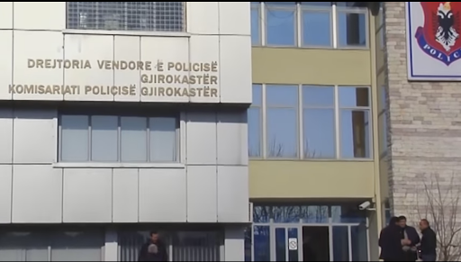 AKUZOHET PËR SHPËRDORIM DETYRE/ Pezullohet shefi i Komisariatit të Policisë në Gjirokastër, ja për çfarë dyshohet (EMRI)