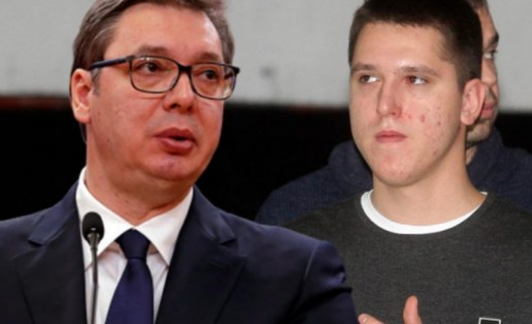 SKANDALI/ Djali i Vuçiç, i ka dhënë një thes me para një të dënuari për krime lufte