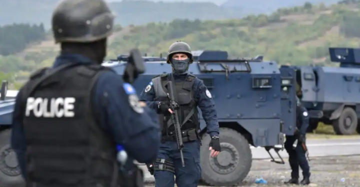 EKSPLOZIV, ARMË DHE ANTI-TANKË/ Arrestohen PESË persona në Kosovë, dyshohen për terrorizëm