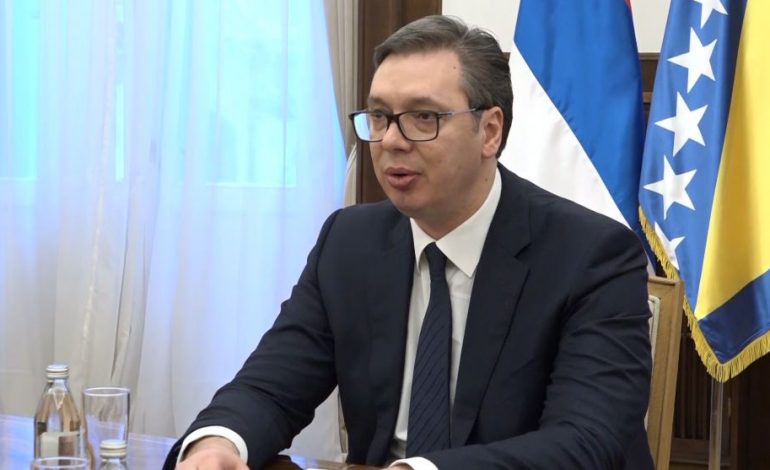“DETYRIMI IM ËSHTË…”/ Vuçiç parashikon zhvillime në veri të Kosovës
