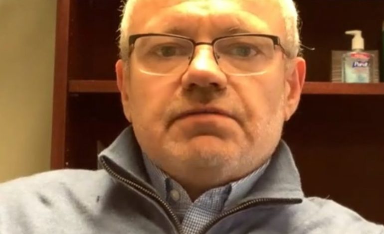 VAKSINIMI/ Virologu Arban Domi: Nuk do e rekomandoja vaksinën për moshën nën 18 vjeç