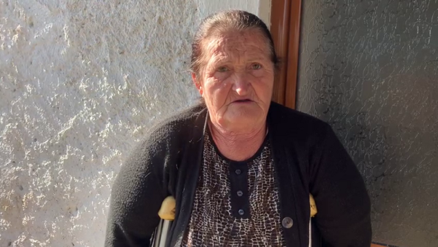 TËRMETI NË BULQIZË/ E moshuara: Nuk mund të ngrihesha se isha me këmbë të thyer, fëmija tentoi të hidhej nga dritarja