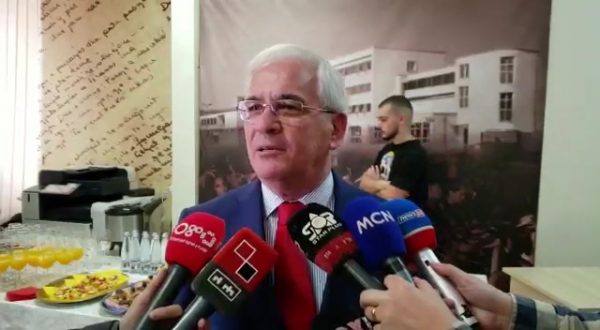 MBI AKADAMINË E STUDIMEVE ALBANOLOGJIKE/ Gjinushi: Ribashkim me ASH. E gjitha bëhet që politika të kthejë sytë nga shkenca