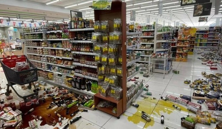 TËRMETI I FUQISHËM NË KRETË/ Ja momenti kur nisin lëkundjet e forta (PAMJET)
