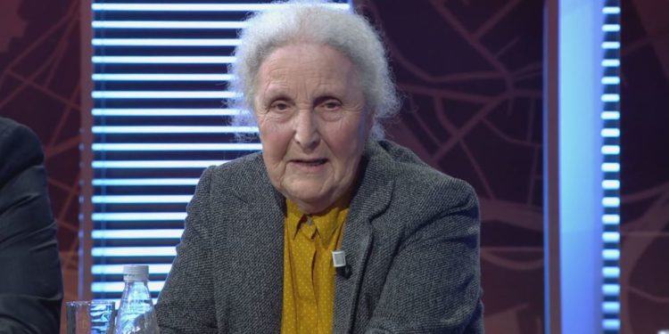LULJETA BOZO FESTON DITËLINDJEN/ Ja sa vjeç mbush sot deputetja më e vjetër e parlamentit shqiptar