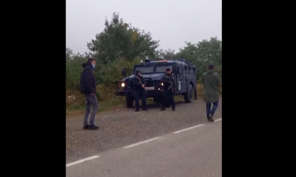 PAS MARRËVESHJES SË NËNSHKRUAR/ Njësia Speciale e Kosovës fillon tërheqjen nga veriu