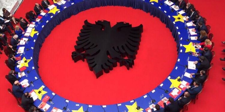 GRUP PUNE I…/ Mbledhja e qeverive Shqipëri-Kosovë do mbahet javën e fundit të nëntorit në Durrës