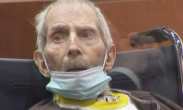 AKUZOHET SE VRAU MIKESHËN MË TË MIRË/ Dënohet me burgim të përjetshëm milioneri amerikan