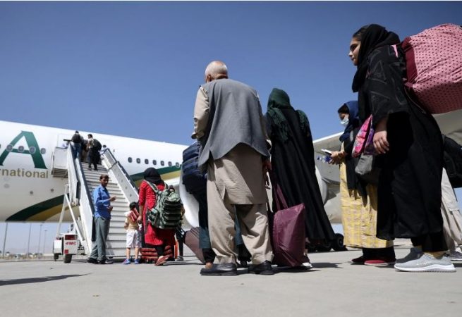 TALEBANËT KËRKUAN ULJEN E ÇMIMEVE/ Pakistani pezullon fluturimet me Afganistanin