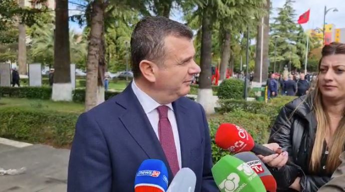 SHTYRJA E VETTINGUT/ Balla: Pastrimi finalizohet me 30 muaj shtesë