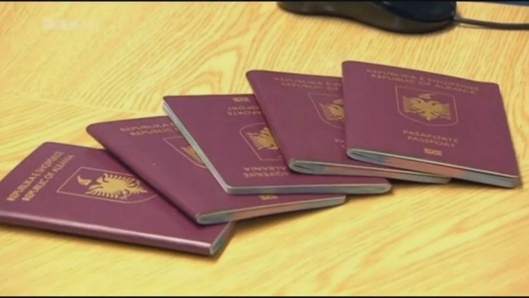 LISTA/ Japonia dhe Singapori me pasaportat më të fuqishme në botë, ja ku renditet Shqipëria