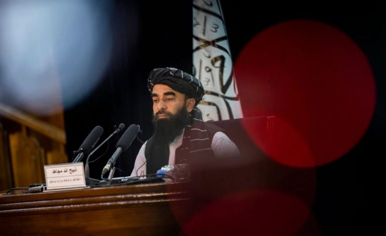 SULMET E PËRGJAKSHME NË AFGANISTAN/ SHBA merr vendimin, do të takohet me përfaqësuesit e talibanëve