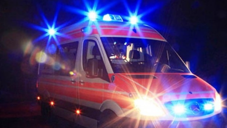 AKSIDENT I RËNDË/ Përplasen dy makina në “Rrugën e Kombit”, tre të plagosur dërgohen në spital