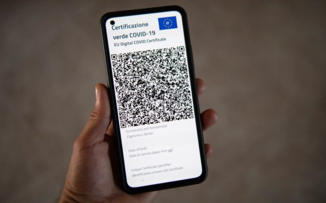 COVIDI/ Italia përgatitet për “Super Green Pass”